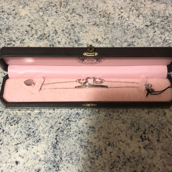 Bracelets - Picture 1 of 4